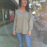 Modern V-Neck Weekender - Avocado