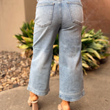 Everyday Ease Mid-Rise Wide Crop Jeans