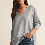 Weekender V Neck - Classic Heather Grey