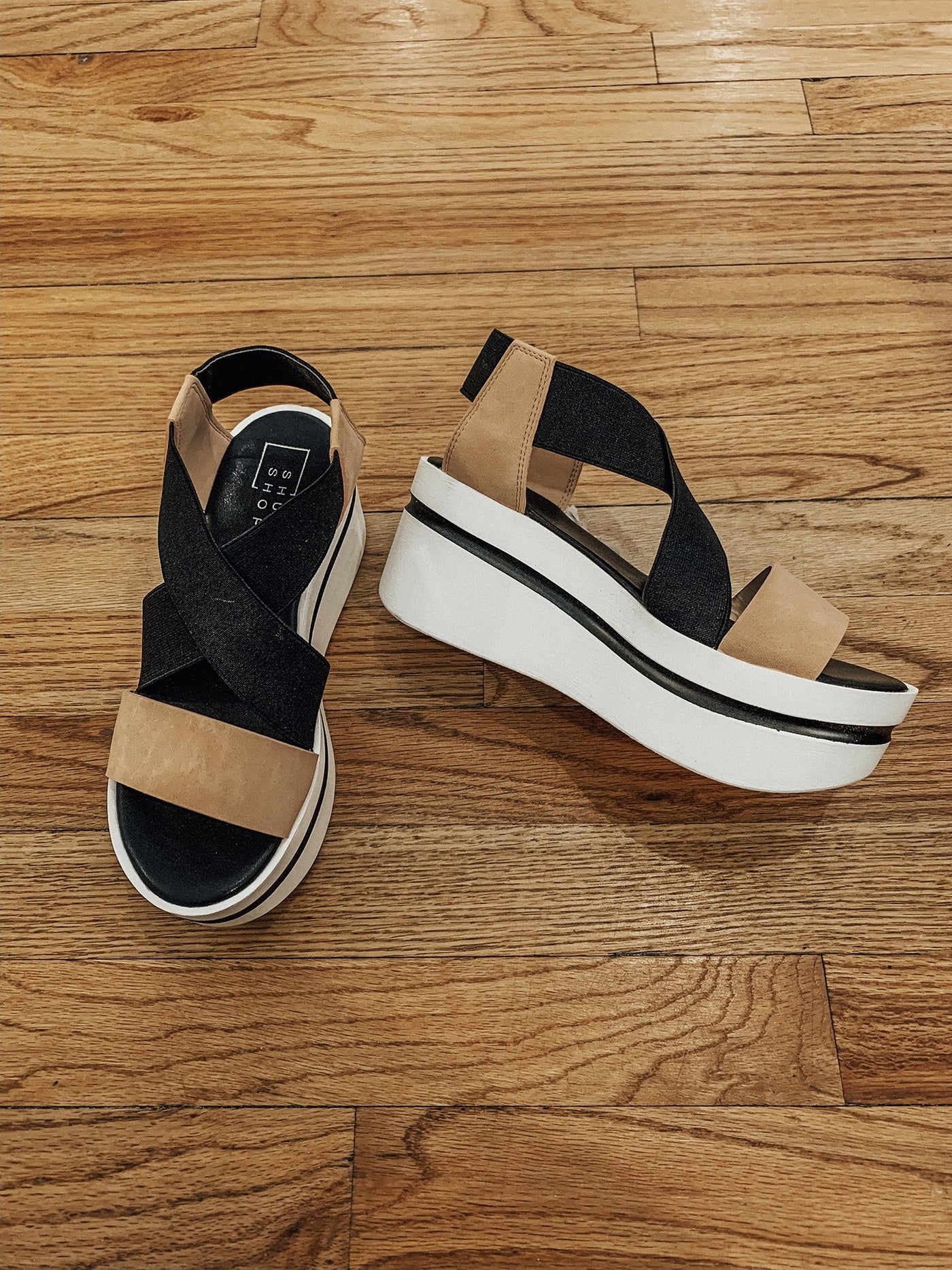 Jacqueline Platforms