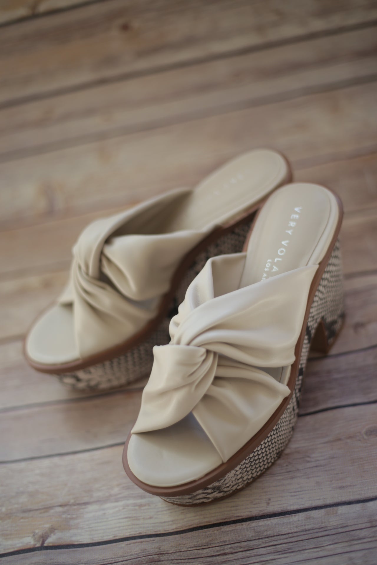 Morgans - Cross Over Platform Heel