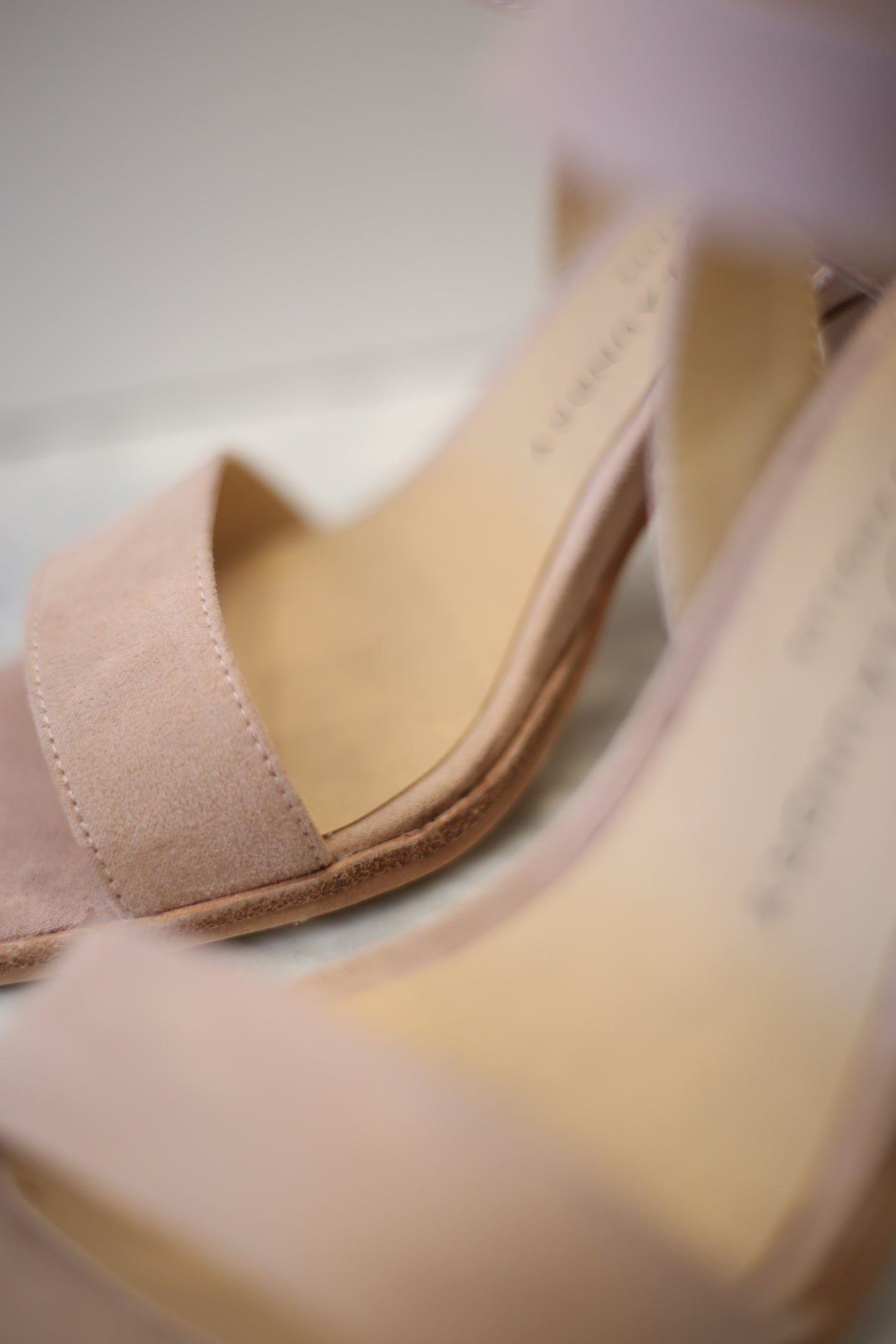 STASSI BLOCK HEEL SANDAL